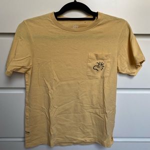 UNIQLO penuts t-shirt